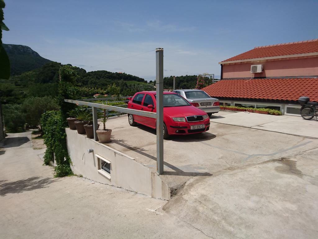 Apartments Leko จูเลียนา ภายนอก รูปภาพ