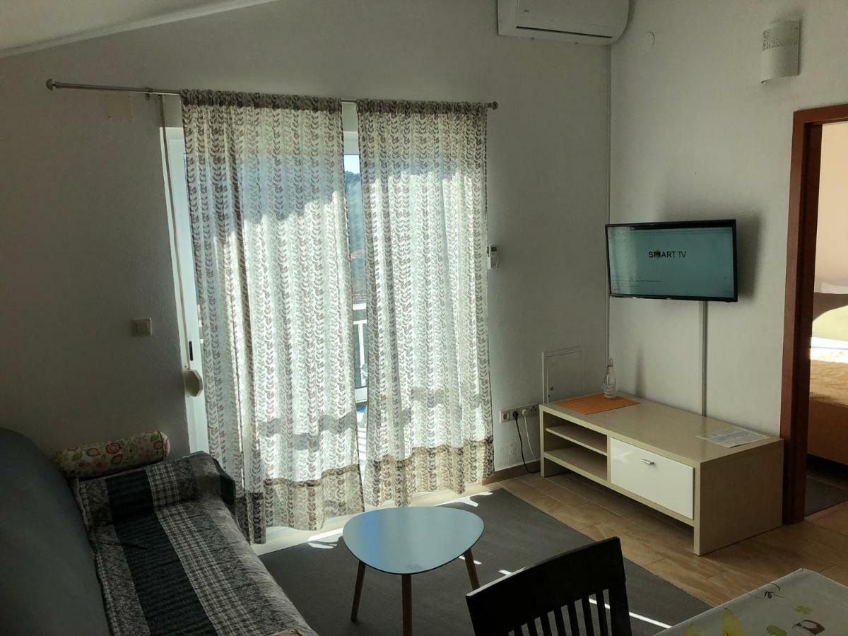 Apartments Leko จูเลียนา ภายนอก รูปภาพ